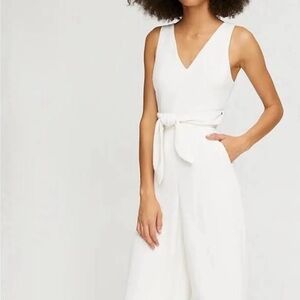 Wilfred Aritzia Women's Ecoulement V Jumpsuit in Ivory Size US 4